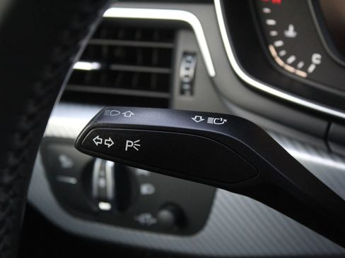 Used 2018 Audi A5 2.0T Premium image 29