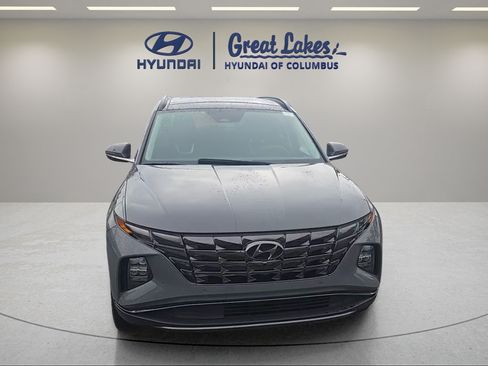 Certified 2024 Hyundai Tucson Limited AWD/4WD image 8