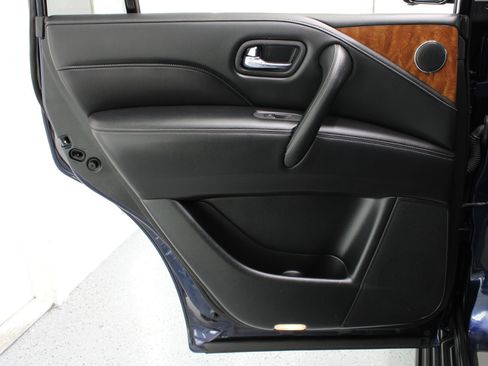 Used 2019 INFINITI QX80 Luxe image 35