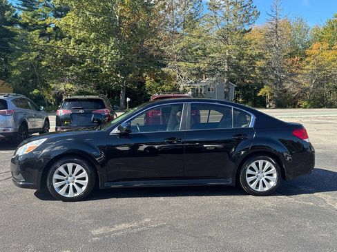 Used 2011 Subaru Legacy 2.5i Limited image 7