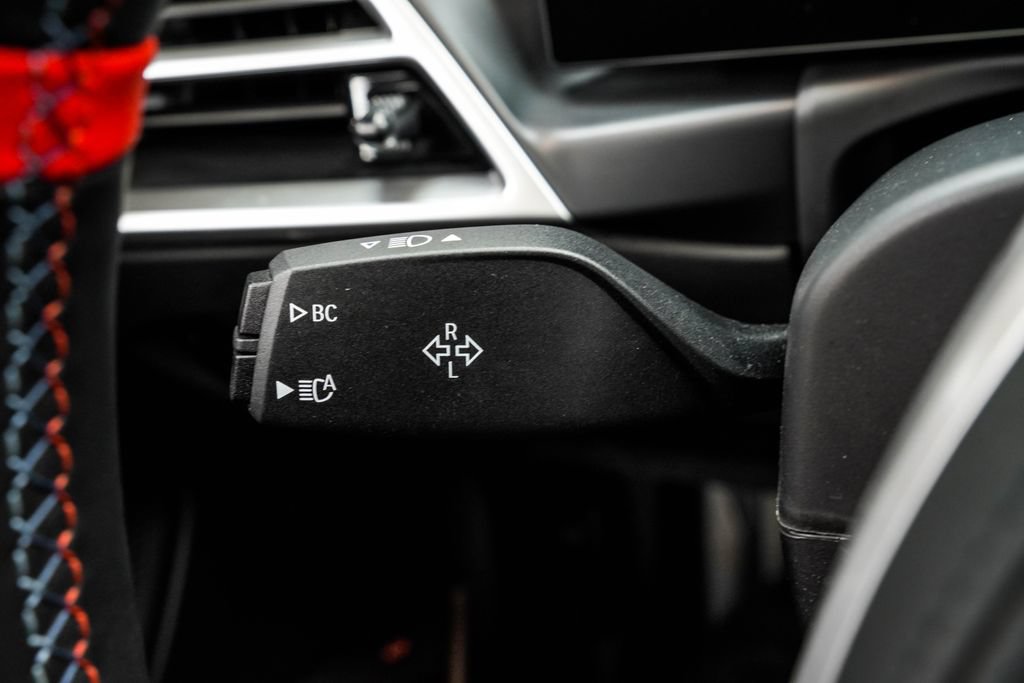 Used 2026 BMW M2 RWD image 37