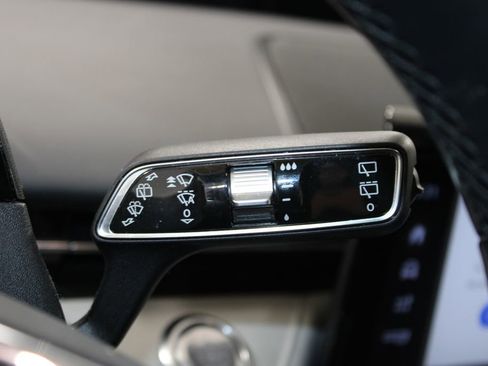 Used 2024 Lincoln Nautilus Reserve image 40