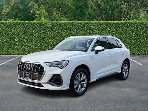 Used 2025 Audi Q3 2.0T Premium w/ Convenience Package image 8