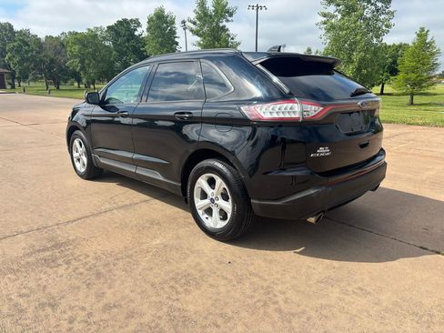 Used 2017 Ford Edge SE AWD/4WD image 6