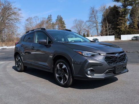 Used 2024 Subaru Crosstrek 2.5i Limited image 6