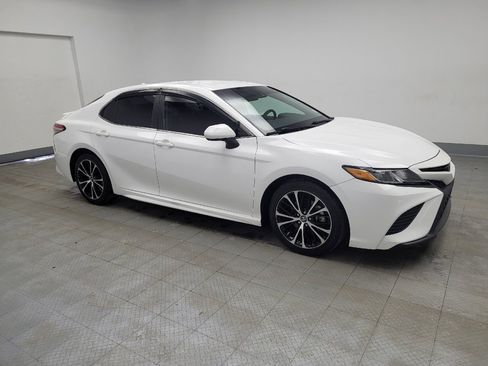 Used 2019 Toyota Camry SE image 11