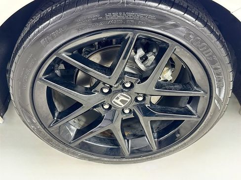 Used 2026 Honda Civic Sport image 41