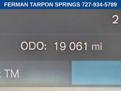 Certified 2025 Volvo XC60 B5 Core image 34