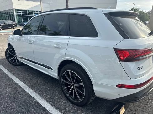 Used 2023 Audi Q7 3.0T Premium Plus AWD/4WD image 3
