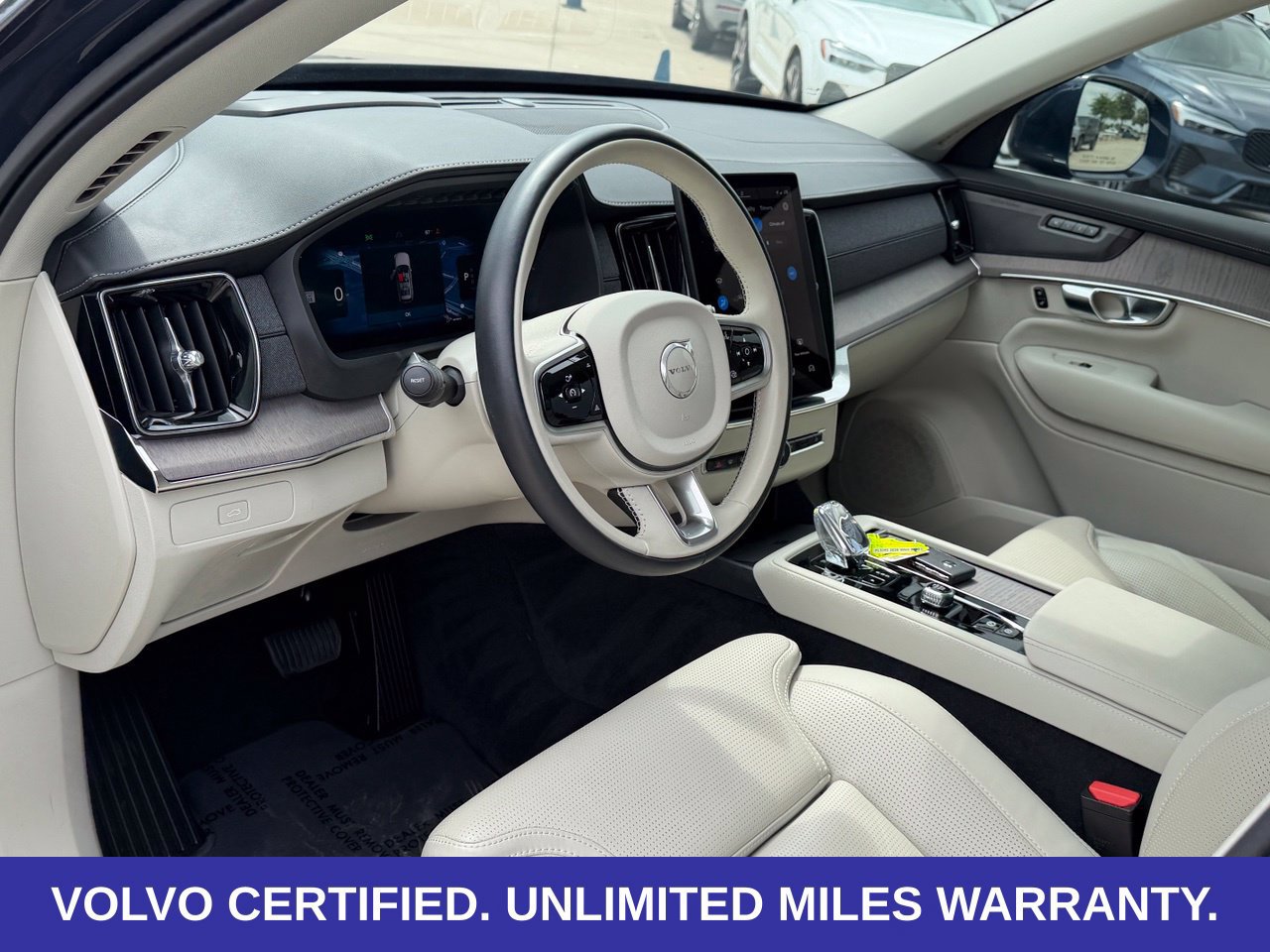 Certified 2026 Volvo XC90 B6 Ultra AWD/4WD image 14