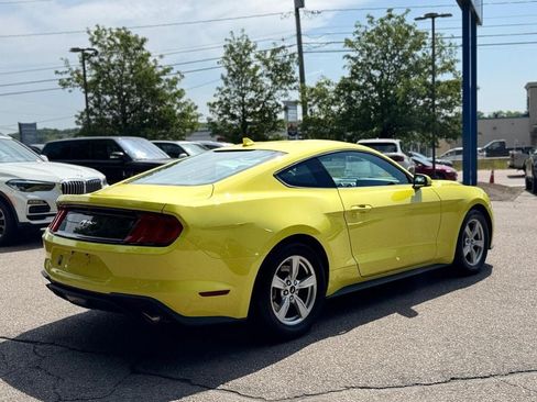 Used 2021 Ford Mustang Coupe RWD image 6