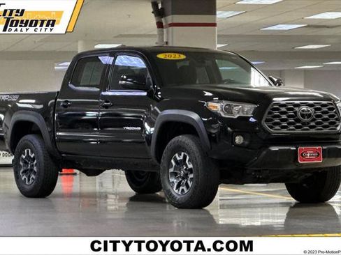 Certified 2023 Toyota Tacoma TRD Off-Road w/ Technology Package AWD/4WD image 1