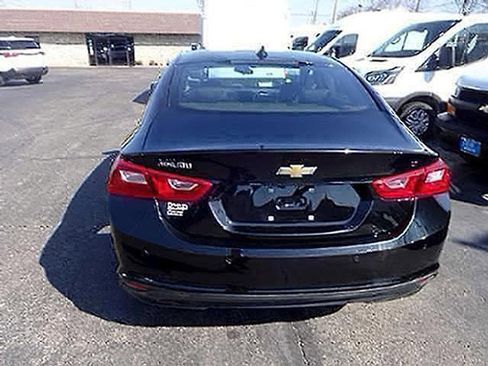 Used 2024 Chevrolet Malibu LT image 6