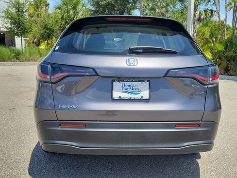 Used 2024 Honda HR-V LX image 5