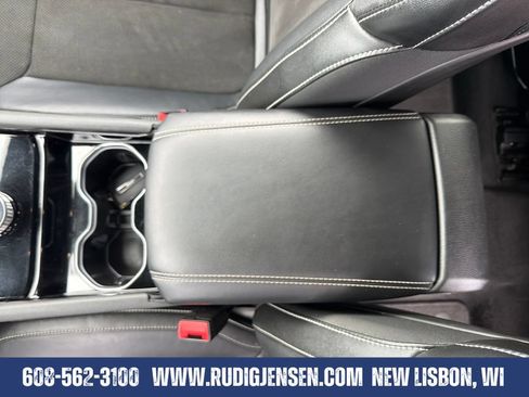 Used 2023 Jeep Grand Cherokee L Laredo AWD/4WD image 24