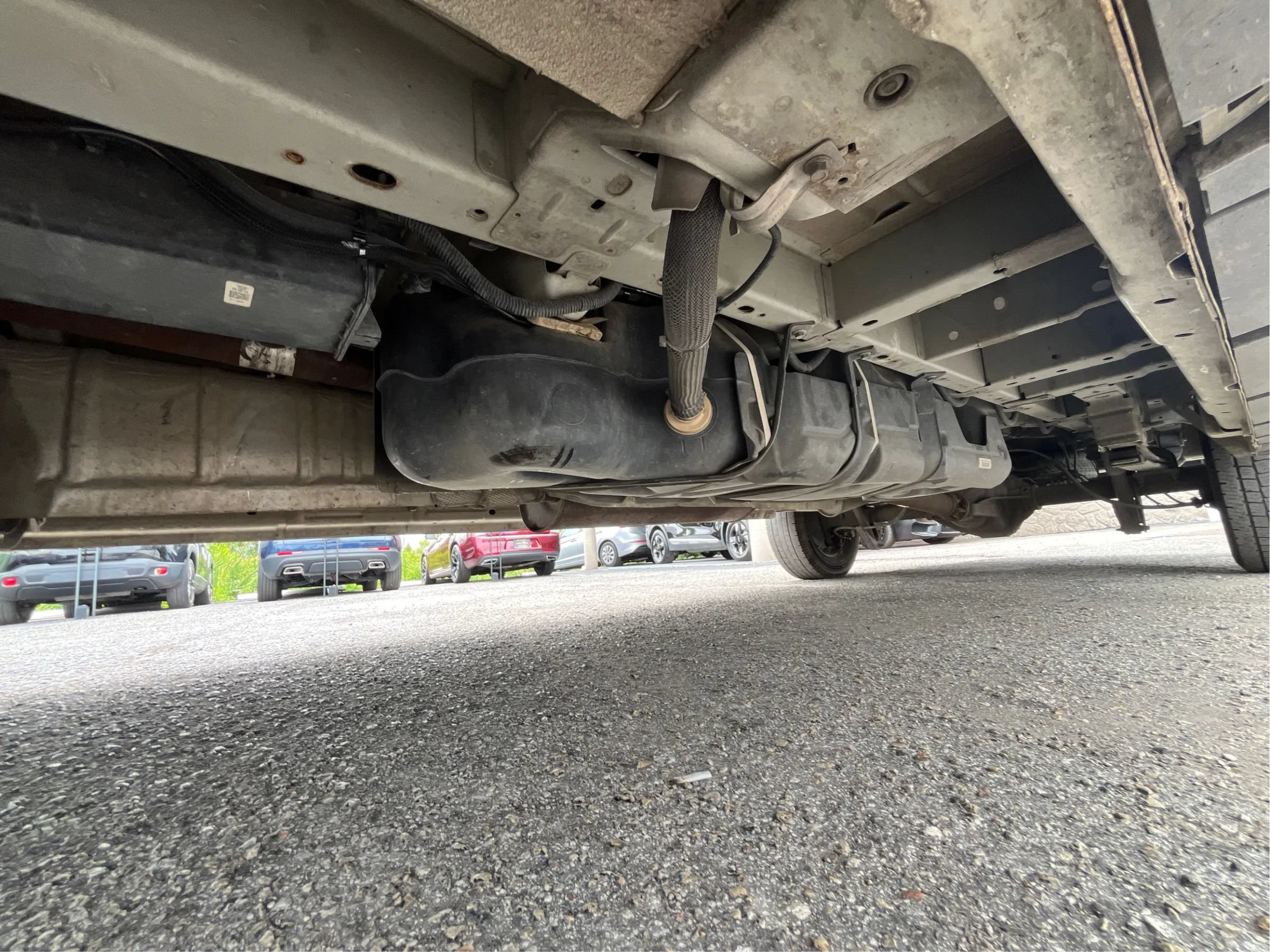 Used 2015 Ford Transit 250 148 Medium Roof RWD image 28