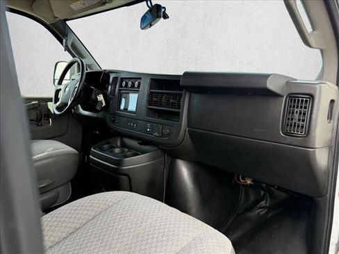 Used 2019 Chevrolet Express 2500 w/ Driver Convenience Package RWD image 12