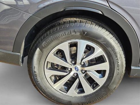 Used 2022 Subaru Outback Premium image 26