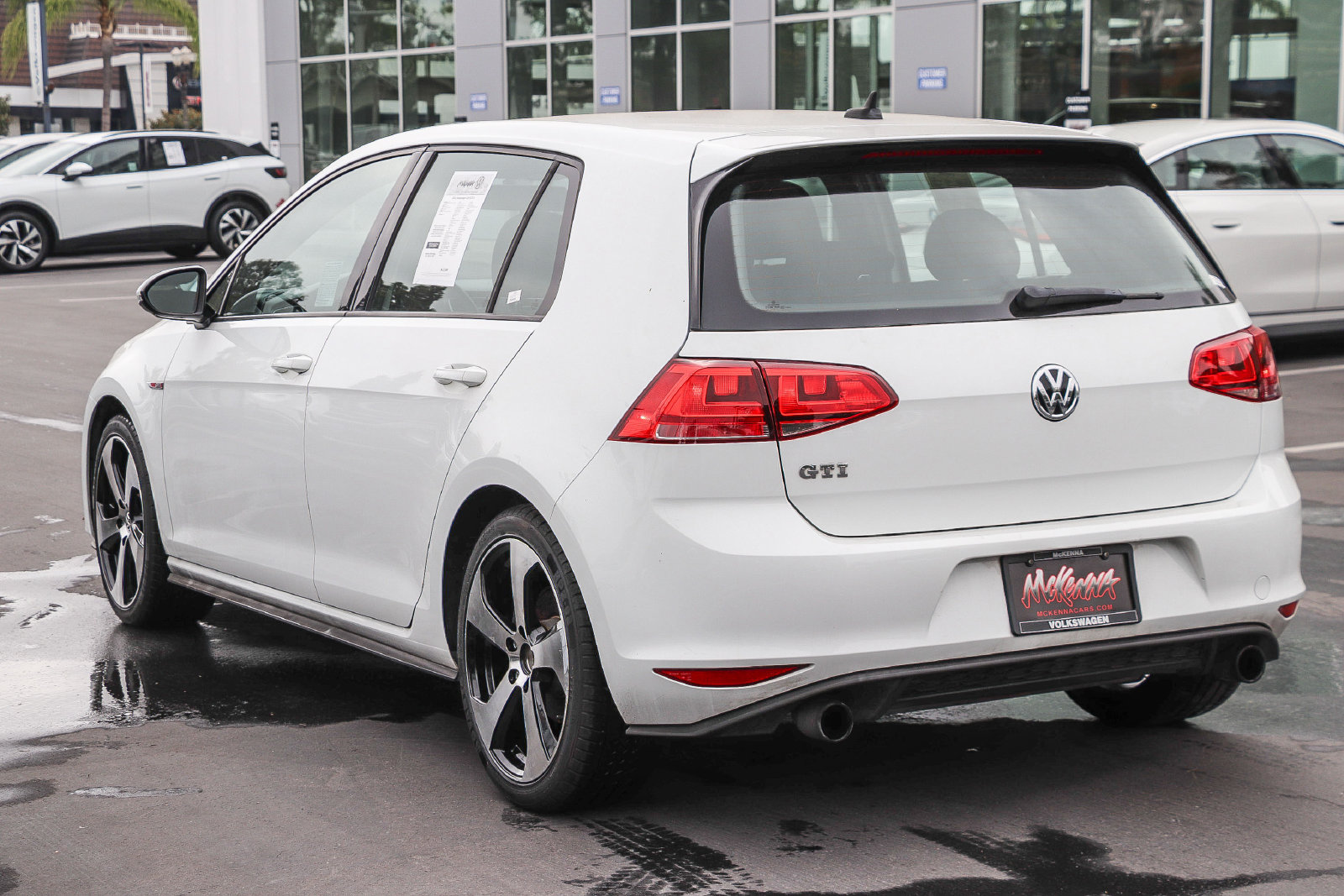 Used 2016 Volkswagen GTI S FWD image 8