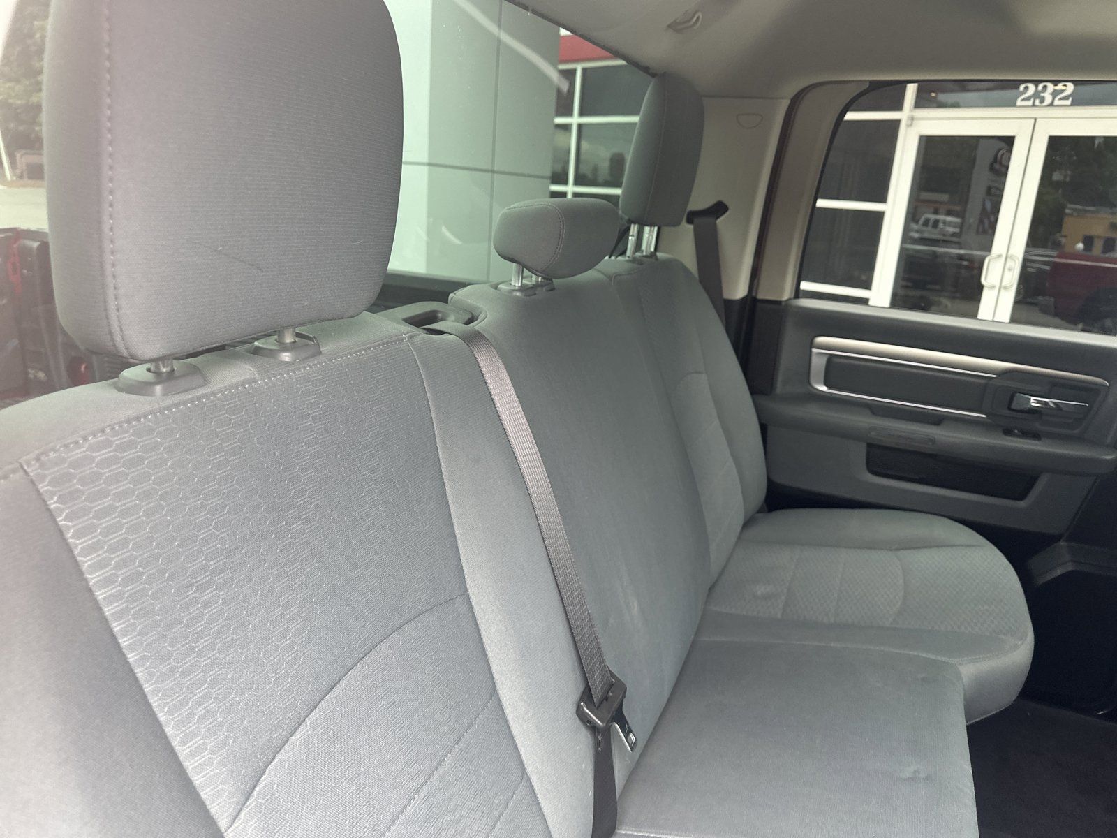 Used 2019 RAM 1500 Classic SLT AWD/4WD image 23
