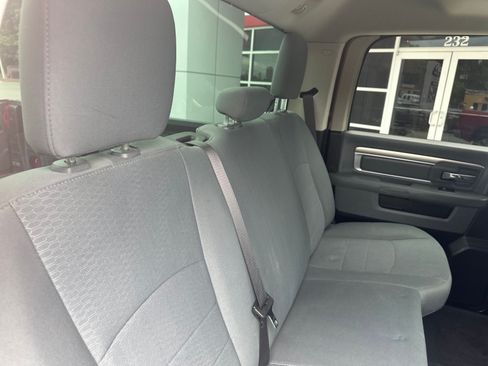 Used 2019 RAM 1500 Classic SLT AWD/4WD image 23