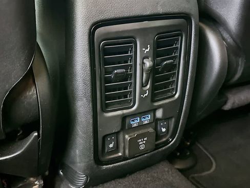 Used 2025 Dodge Durango R/T image 13