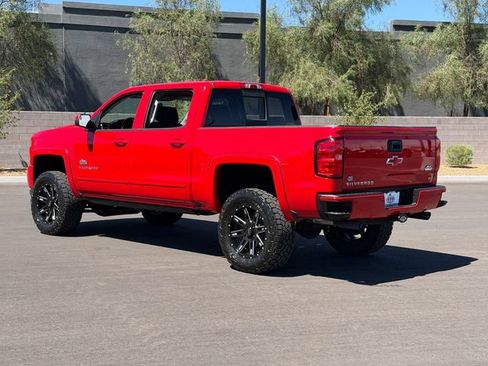 Used 2018 Chevrolet Silverado 1500 LT w/ All Star Edition AWD/4WD image 3