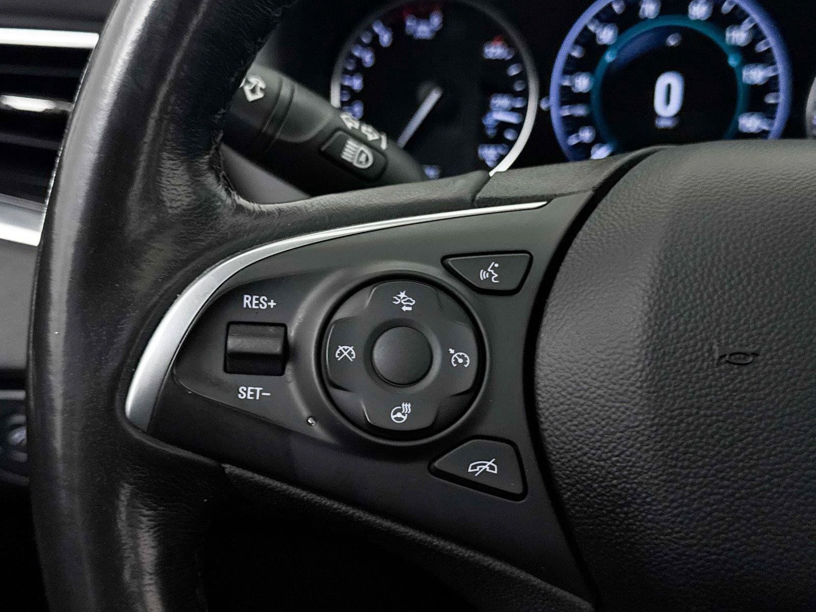 Used 2019 Buick Enclave Avenir w/ Avenir Technology Package FWD image 34