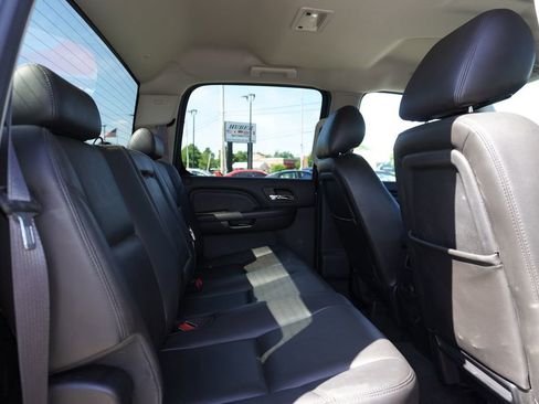 Used 2014 GMC Sierra 3500 Denali w/ Snow Plow Prep Package AWD/4WD image 27