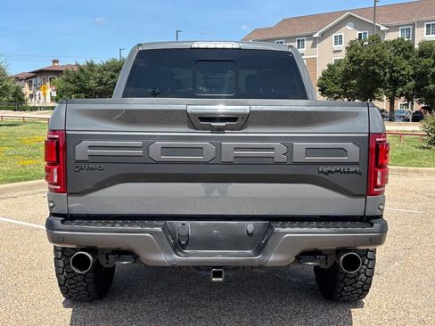Used 2020 Ford F150 Raptor w/ Equipment Group 802A Luxury AWD/4WD image 6