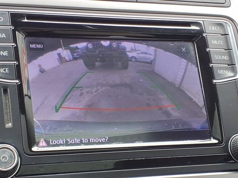 Used 2017 Volkswagen Tiguan Wolfsburg Edition AWD/4WD image 9