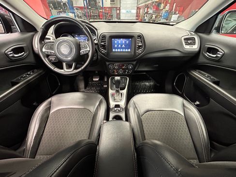 Used 2020 Jeep Compass Latitude AWD/4WD image 58