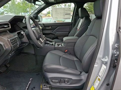 New 2026 Toyota Tacoma Limited AWD/4WD image 11