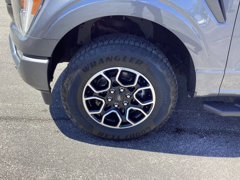 Used 2021 Ford F150 XLT w/ Equipment Group 302A High AWD/4WD image 9