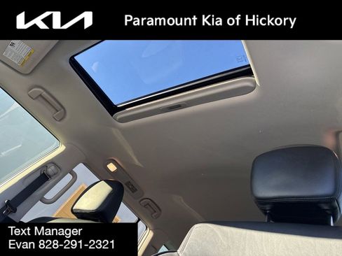 Used 2023 Nissan Armada SL image 35