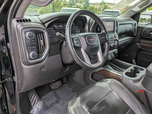 Used 2021 GMC Sierra 1500 SLT w/ SLT Convenience Package AWD/4WD image 14