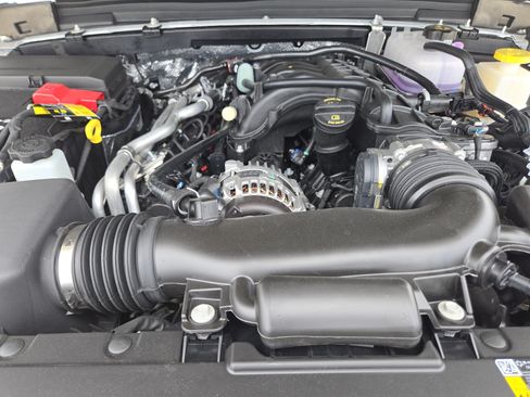 New 2026 Jeep Gladiator Sport AWD/4WD image 22
