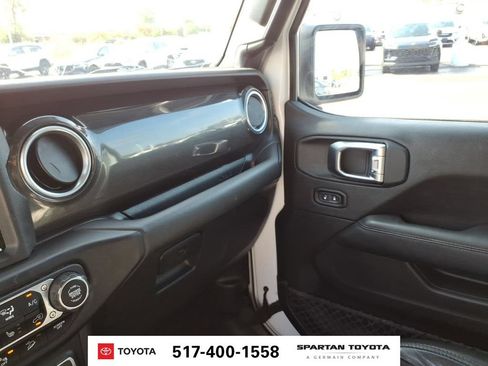Used 2020 Jeep Wrangler Unlimited Sahara AWD/4WD image 24