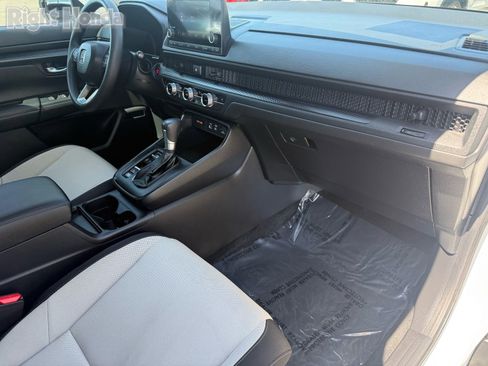 Certified 2024 Honda CR-V EX image 29