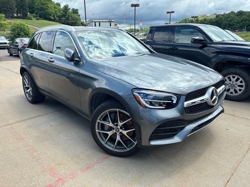Used 2022 Mercedes-Benz GLC 300 4MATIC image 2