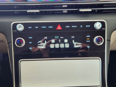 New 2026 Genesis GV80 2.5T image 13