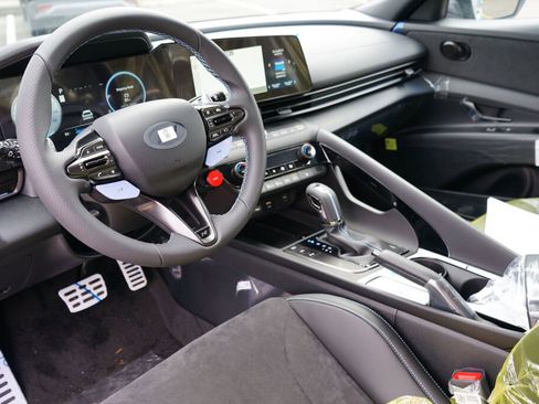 New 2026 Hyundai Elantra N FWD image 10