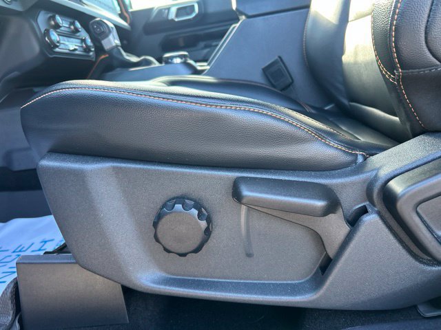 Certified 2024 Ford Bronco Badlands AWD/4WD image 12