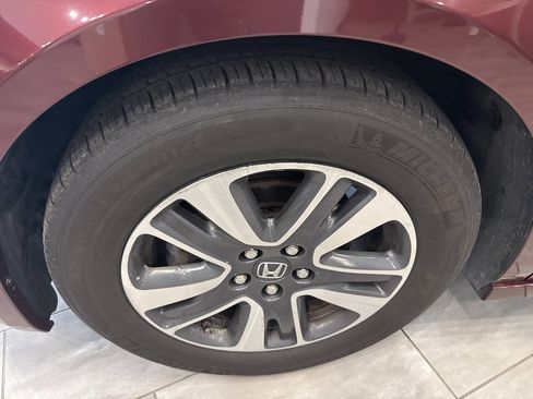 Used 2016 Honda Odyssey Touring Elite image 41