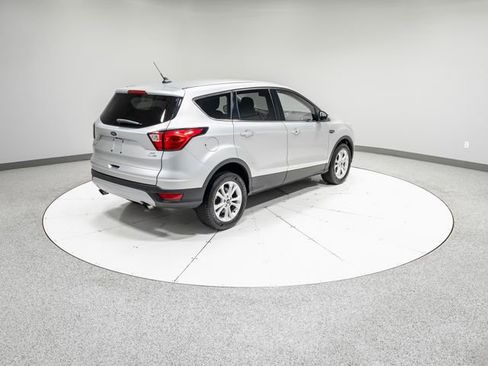 Used 2019 Ford Escape SE AWD/4WD image 29