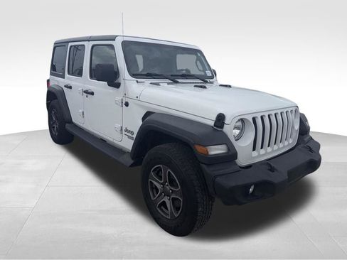 Used 2018 Jeep Wrangler Unlimited Sport S AWD/4WD image 10