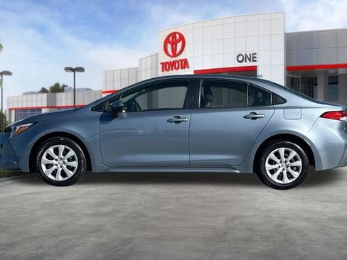 Used 2024 Toyota Corolla LE FWD image 9