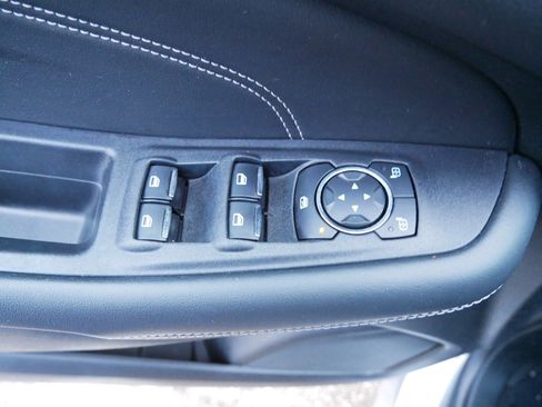 Certified 2024 Ford Edge Titanium image 20