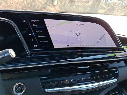 Used 2022 Cadillac Escalade Sport w/ Touring Package image 18