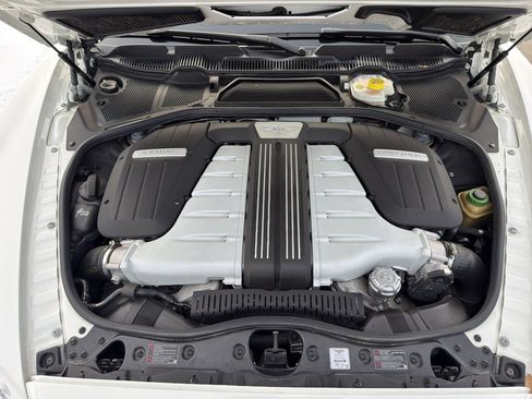Used 2017 Bentley Continental GT image 13